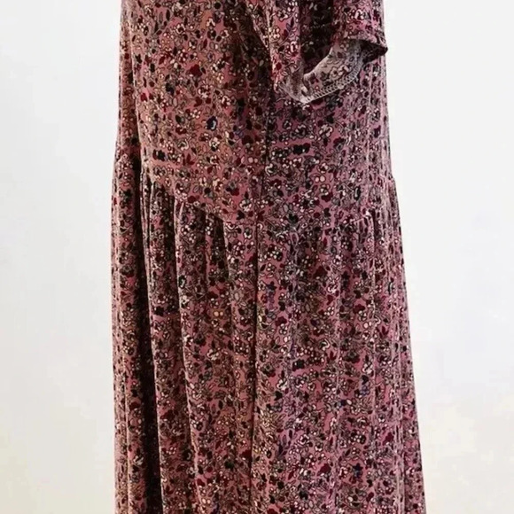Floral Pink Button-Front Dress - Picture 8 of 10